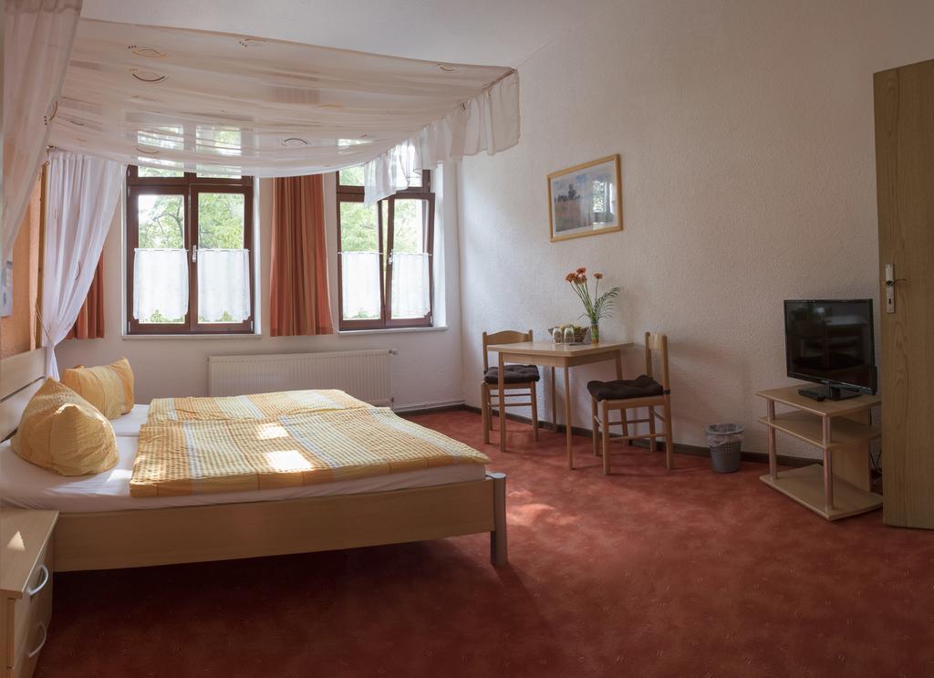 Alte Druckerei Hotel เควดลินบวร์ก ห้อง รูปภาพ