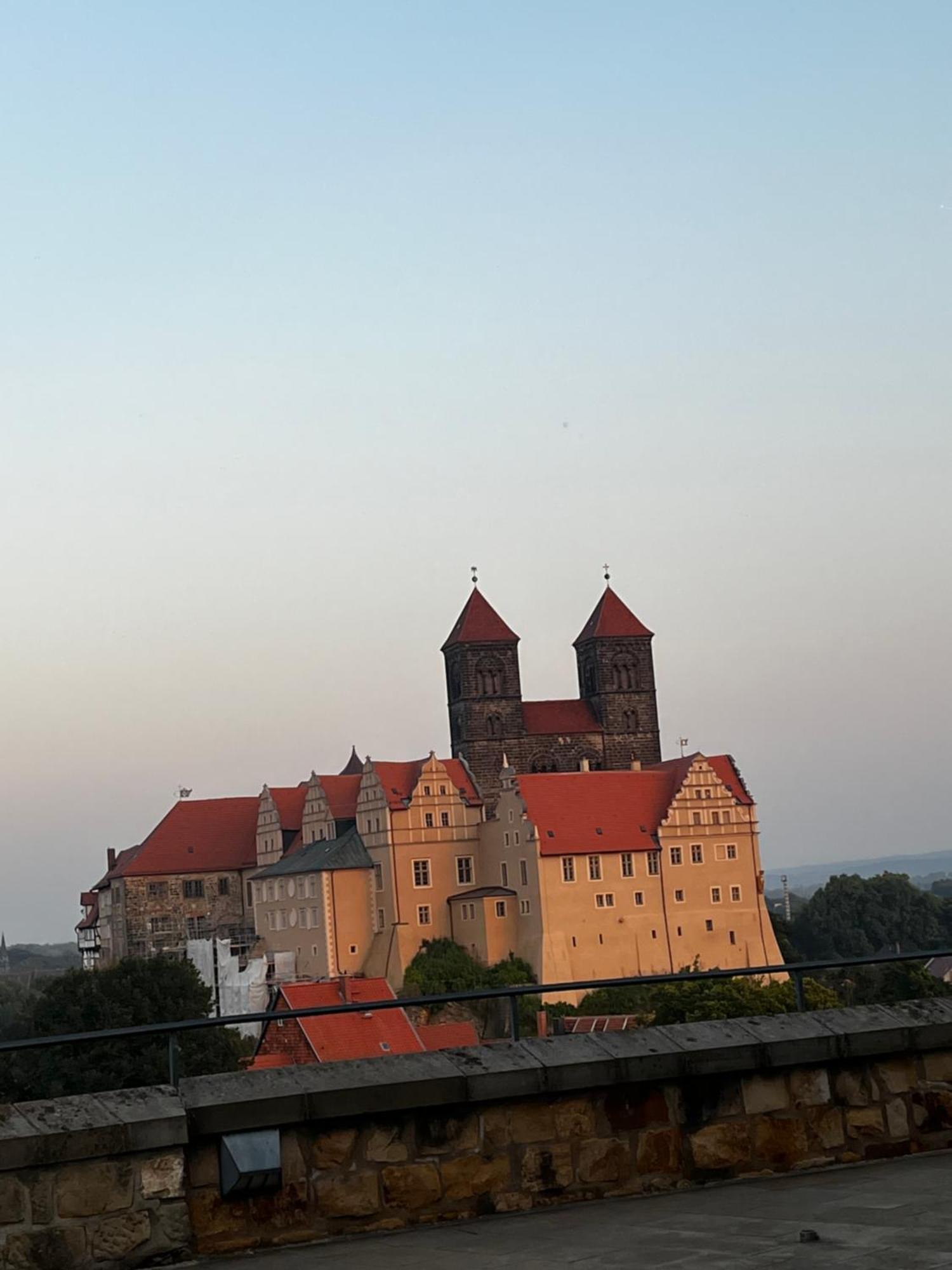 Alte Druckerei Hotel เควดลินบวร์ก ภายนอก รูปภาพ